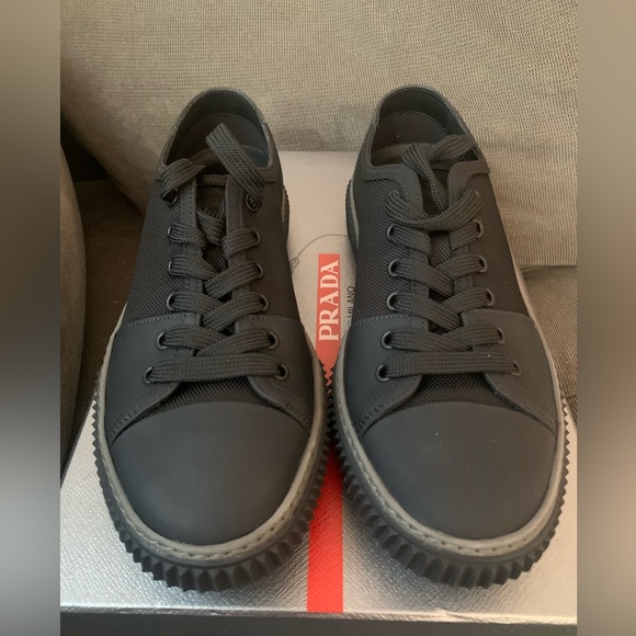 Prada Men's Black Leather Stratus Sneaker 4E3058 NIB size 6.5 - Picture 7 of 10